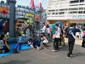 画像1: 秋祭り　おまつりひろば＆ふわふわ　　ケータリングカー　　むさしの村　　10月10、11、12日