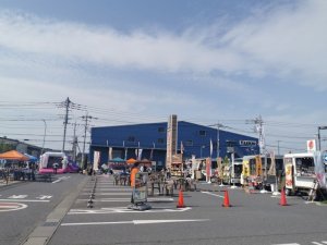 画像2: ウニクス吉川　エンジョイフェスティバル　路地裏横丁色々なお店出店　２０２３年４月２２日